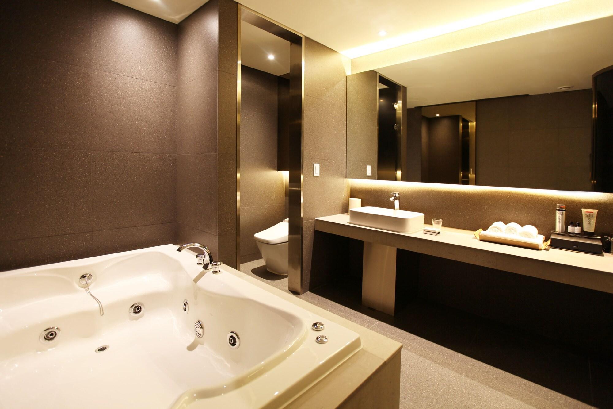 Hotel Vine Seongnam Ngoại thất bức ảnh