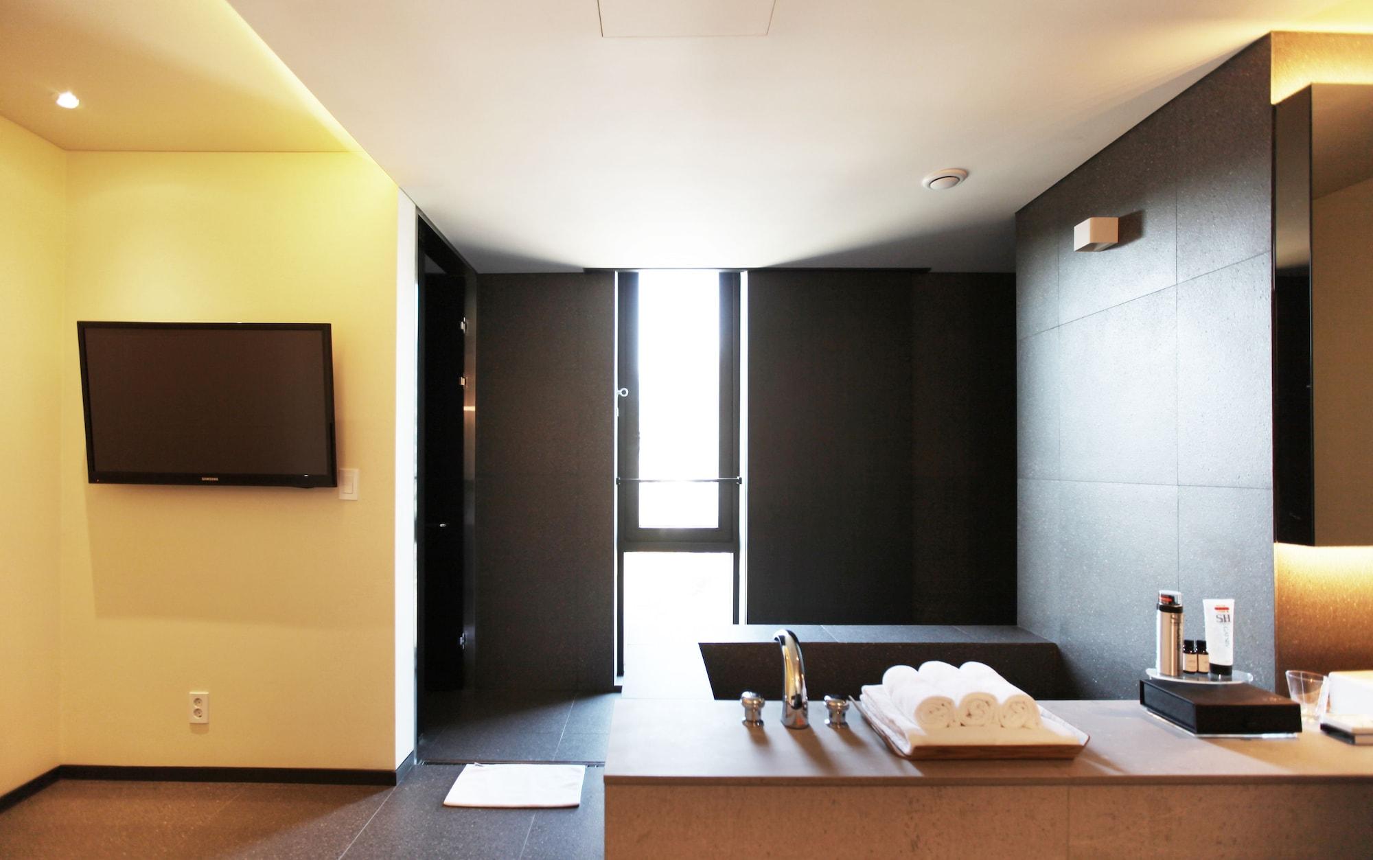 Hotel Vine Seongnam Ngoại thất bức ảnh