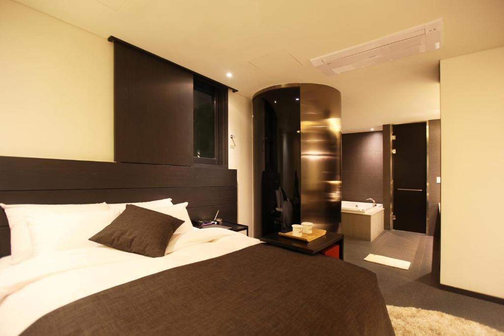 Hotel Vine Seongnam Phòng bức ảnh