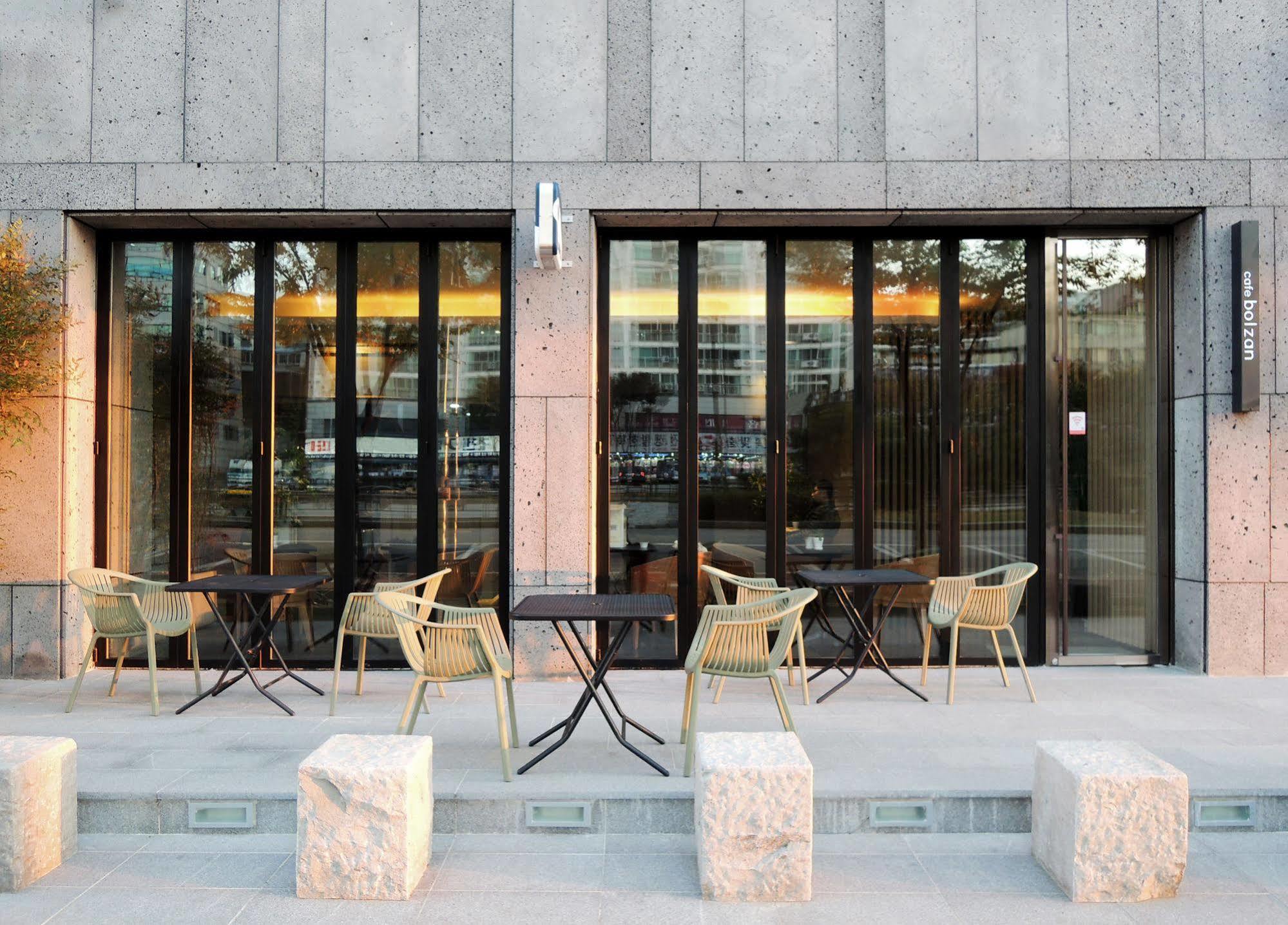 Hotel Vine Seongnam Ngoại thất bức ảnh